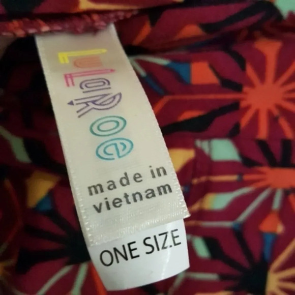 LULAROE | Kaleidoscope Tech Leggings O/S - Picture 5 of 5